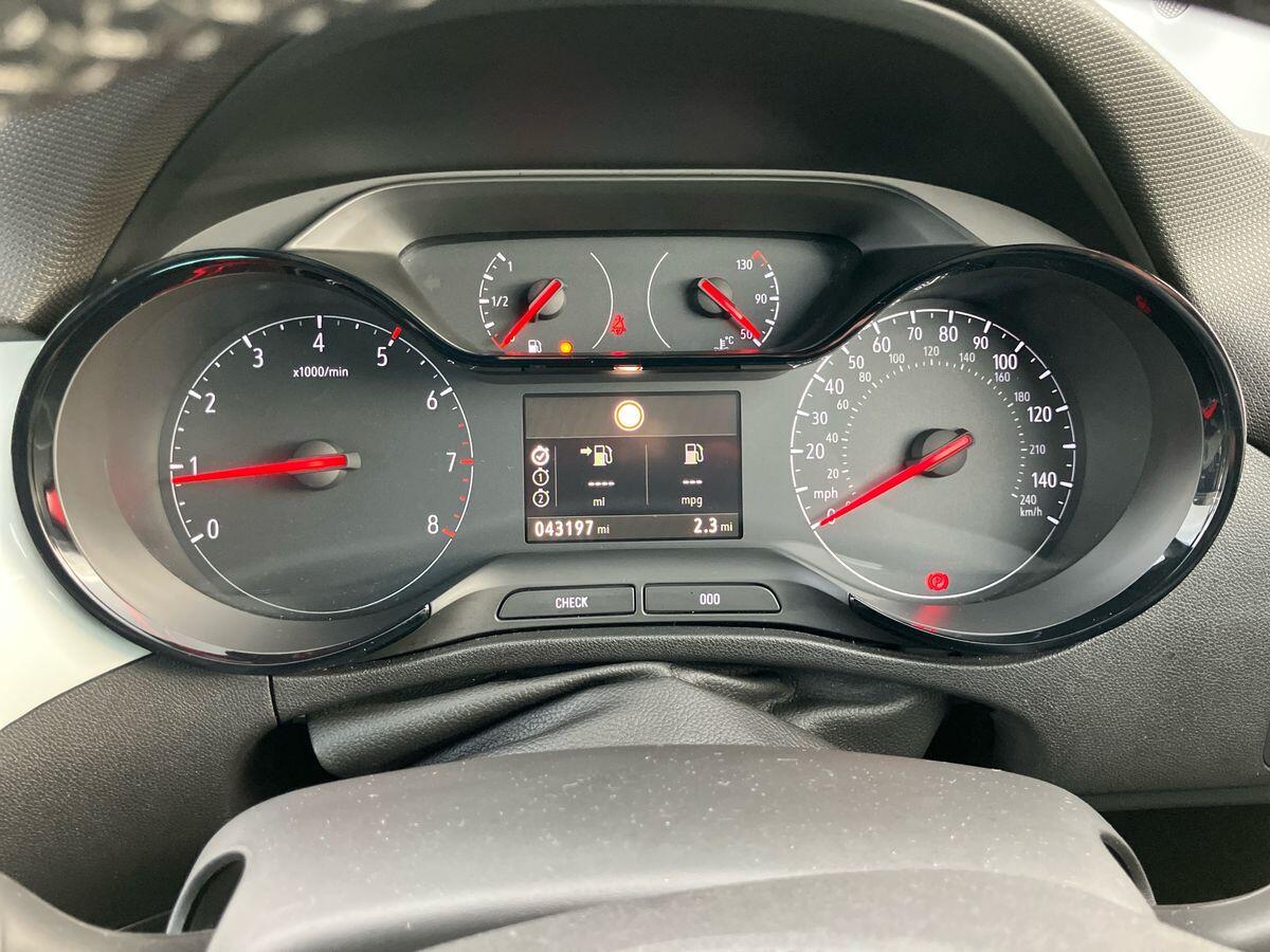 Used Vauxhall Crossland X for sale - 76538402: Photo 25