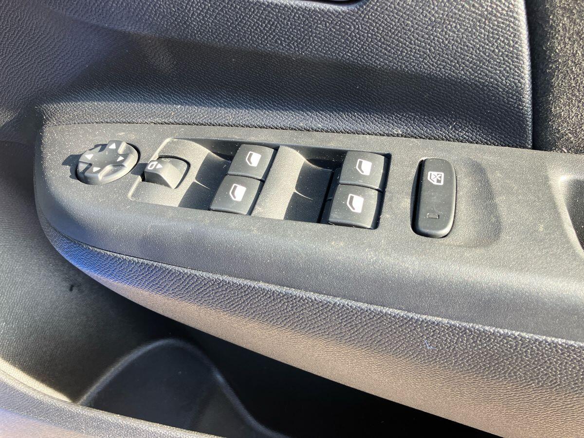 Used Vauxhall Corsa 2025 for sale - 76122512: Photo 21