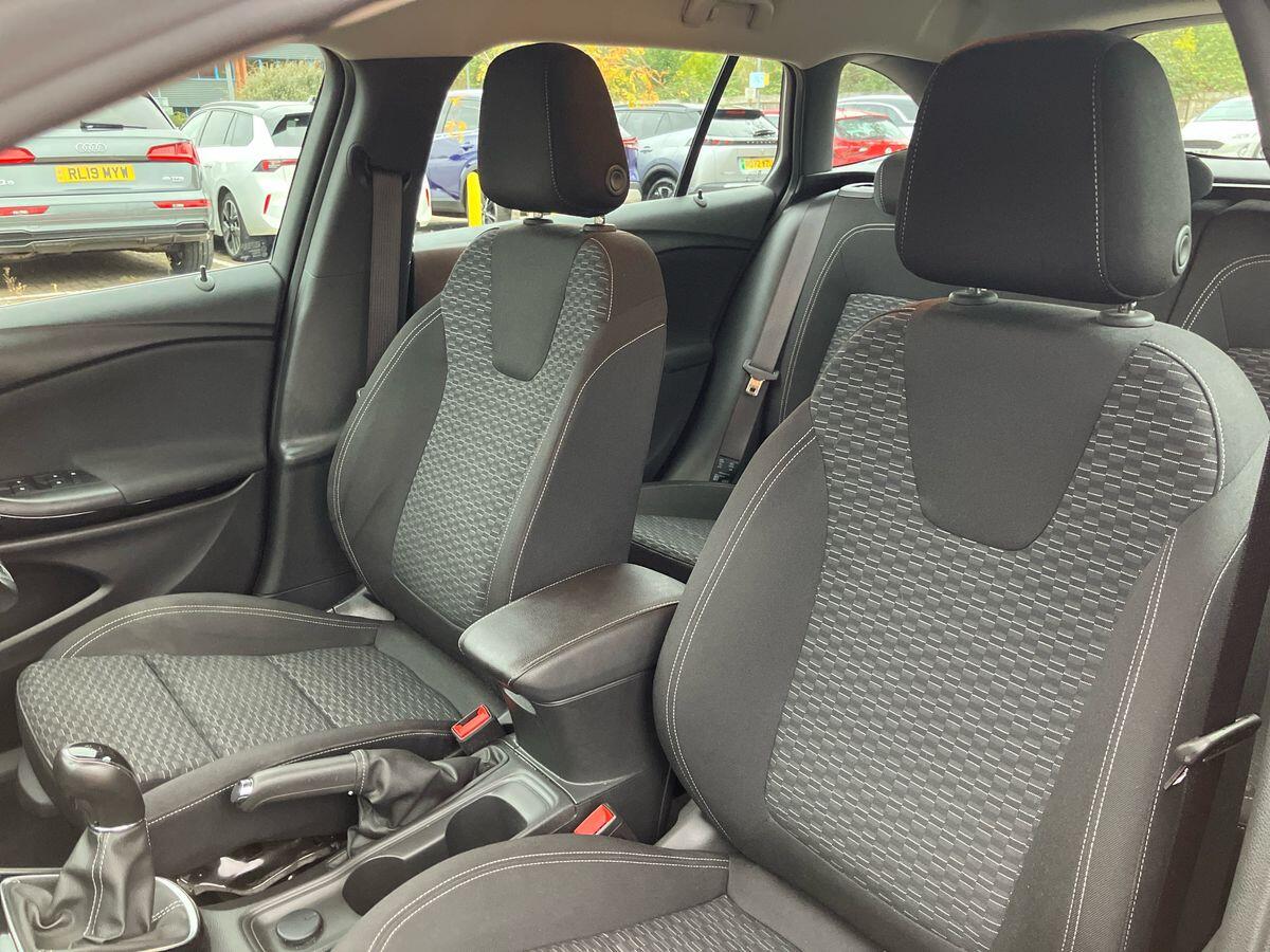 Used Vauxhall Astra 2019 for sale - 76361237: Photo 42