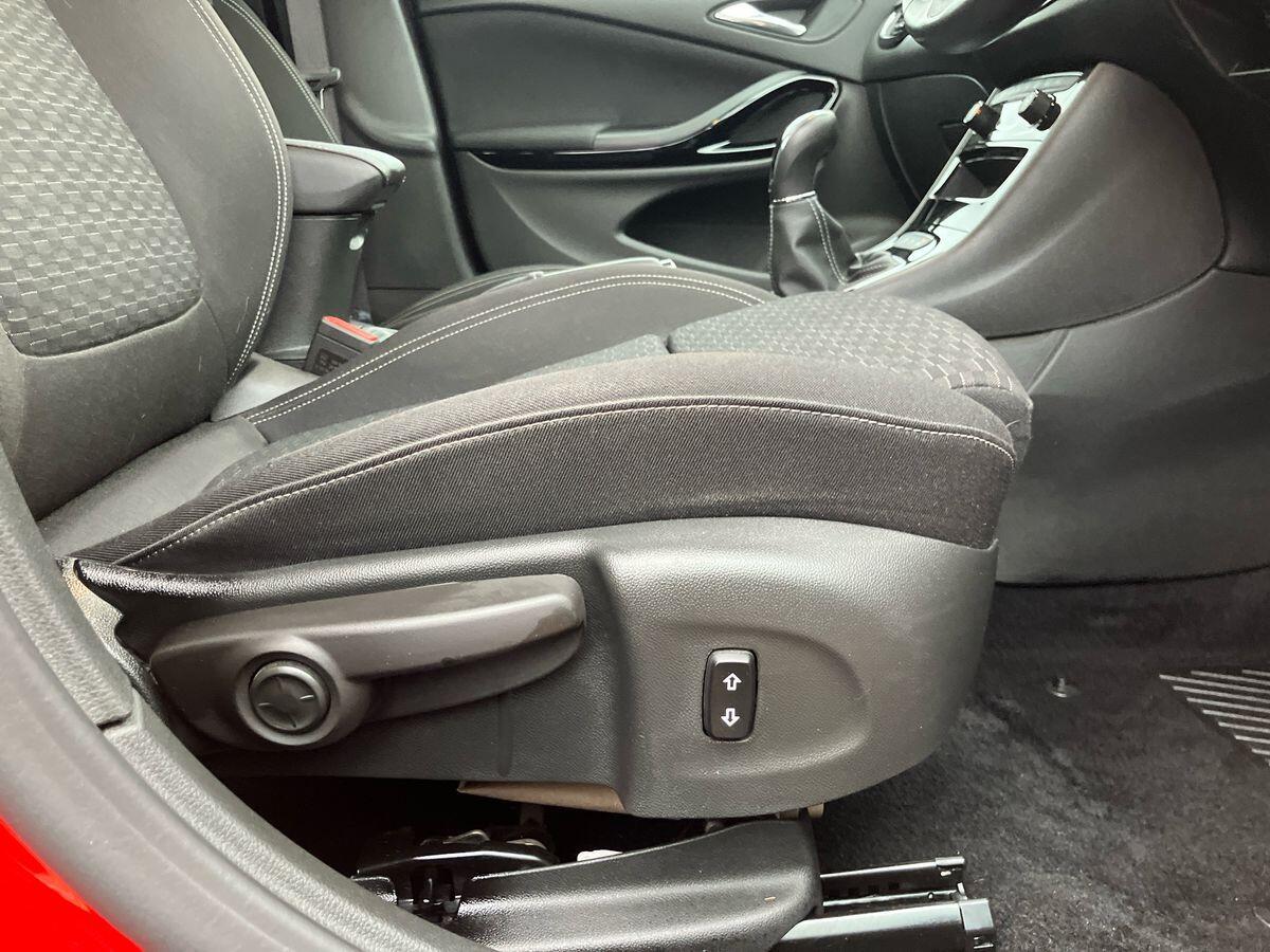 Used Vauxhall Astra 2019 for sale - 76361237: Photo 47