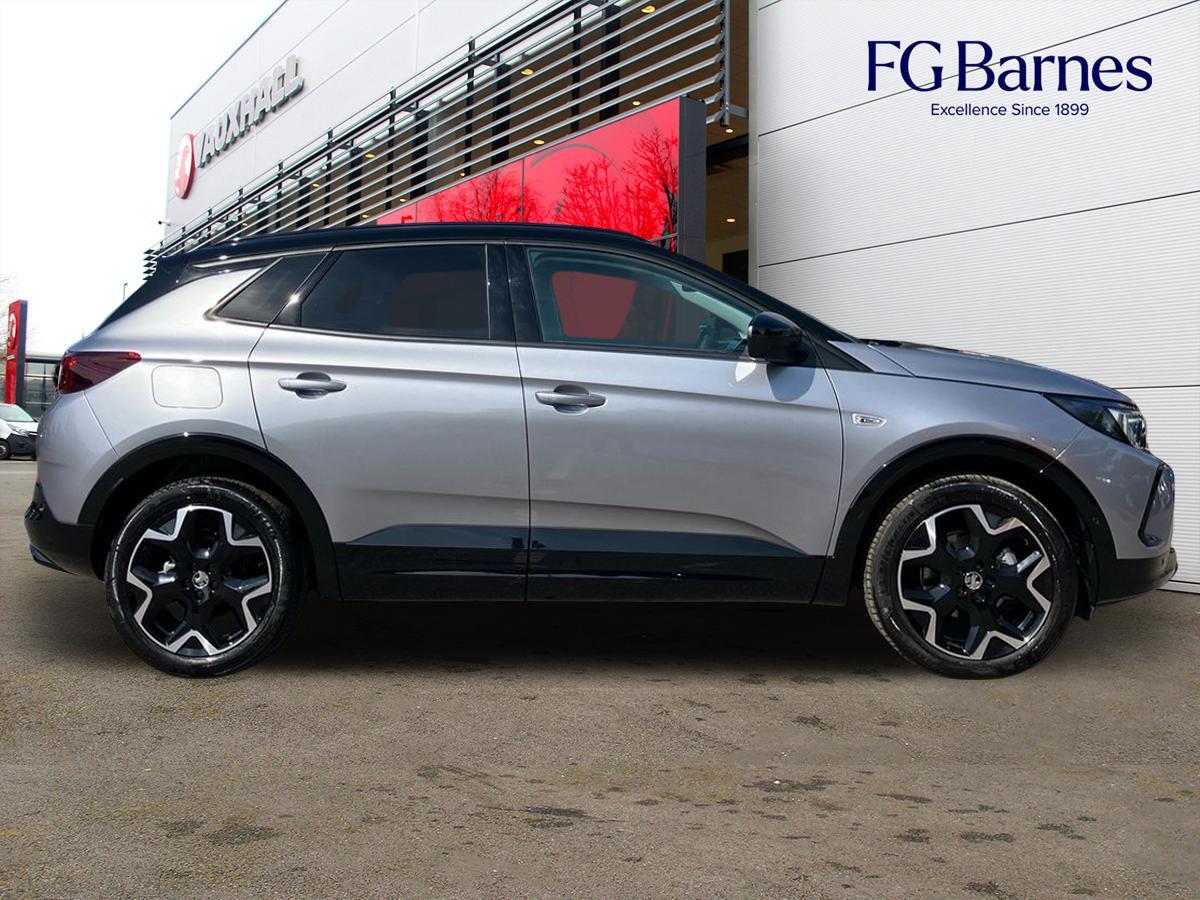 Used Vauxhall Grandland 2024 for sale - 76743307: Photo 2