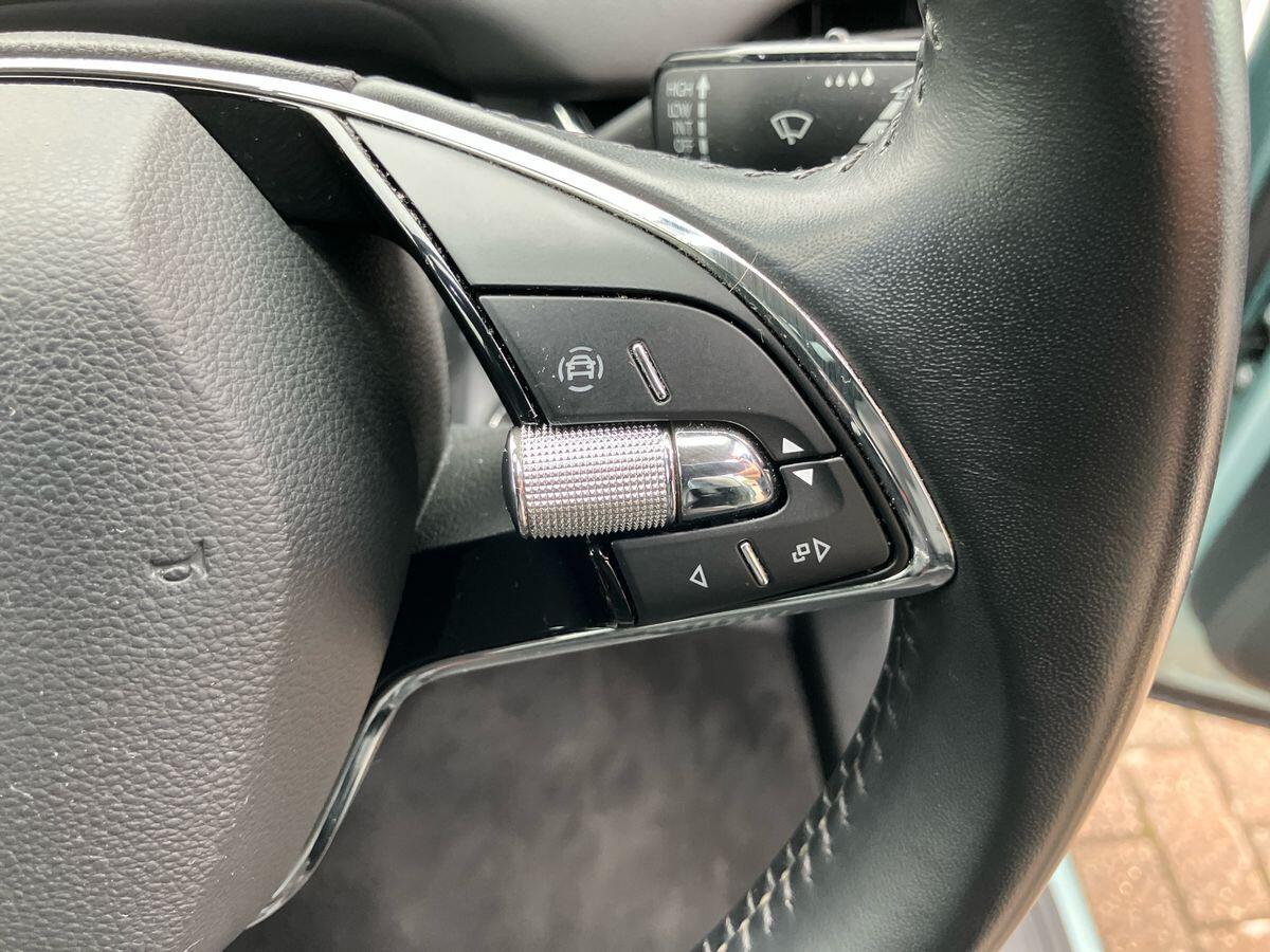 Used Skoda Enyaq 2021 for sale - 76360844: Photo 44