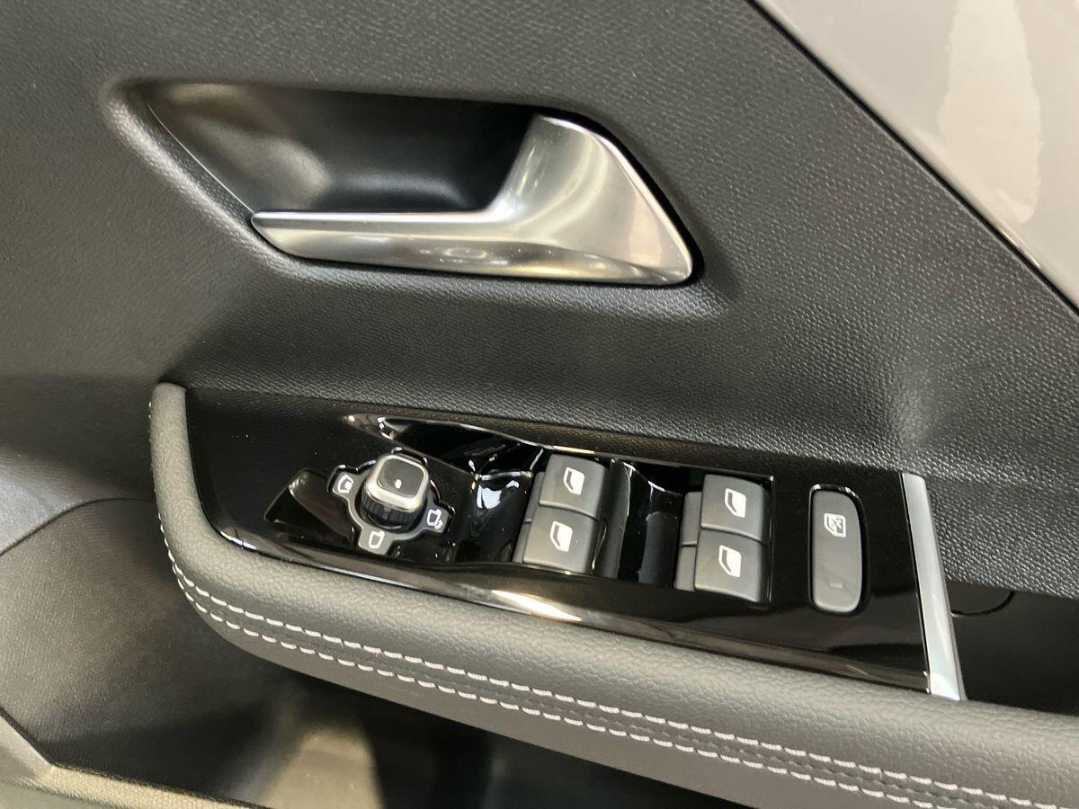 Used Vauxhall Astra 2025 for sale - 77191175: Photo 21