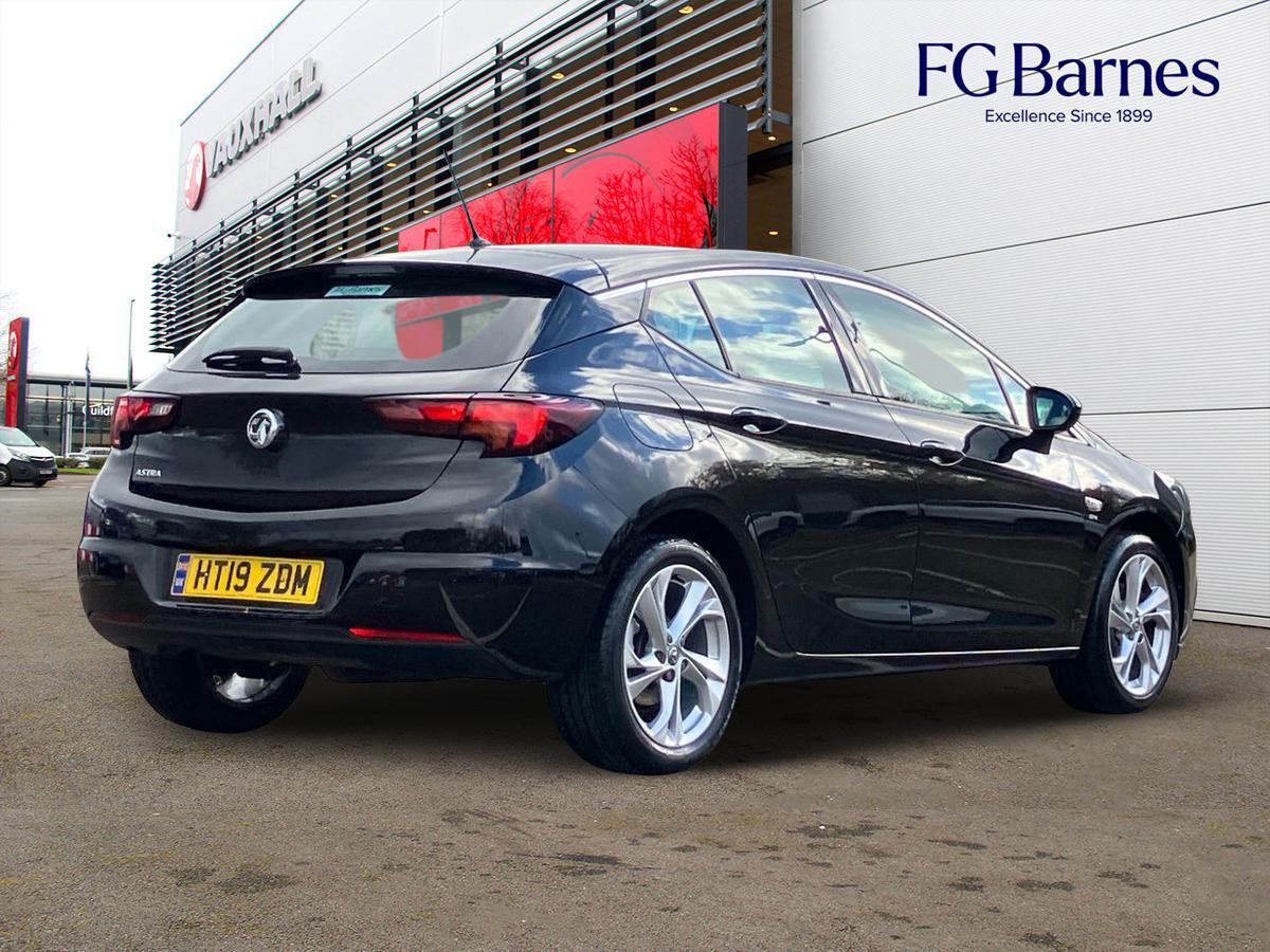 Used Vauxhall Astra for sale - 76743231: Photo 3
