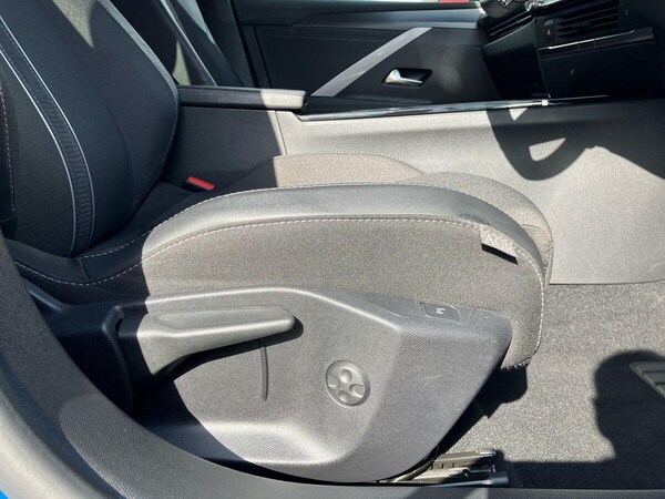 Used Vauxhall Astra 2024 for sale - 76121940: Photo 46