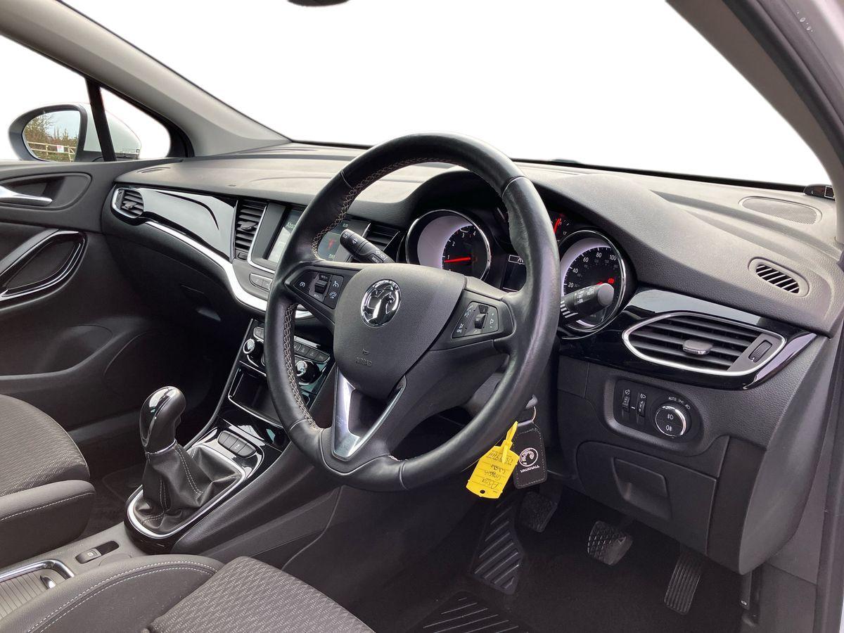 Used Vauxhall Astra 2019 for sale - 76742847: Photo 13