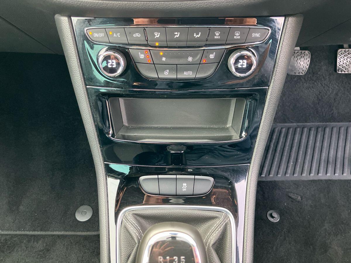 Used Vauxhall Astra 2019 for sale - 76742847: Photo 19