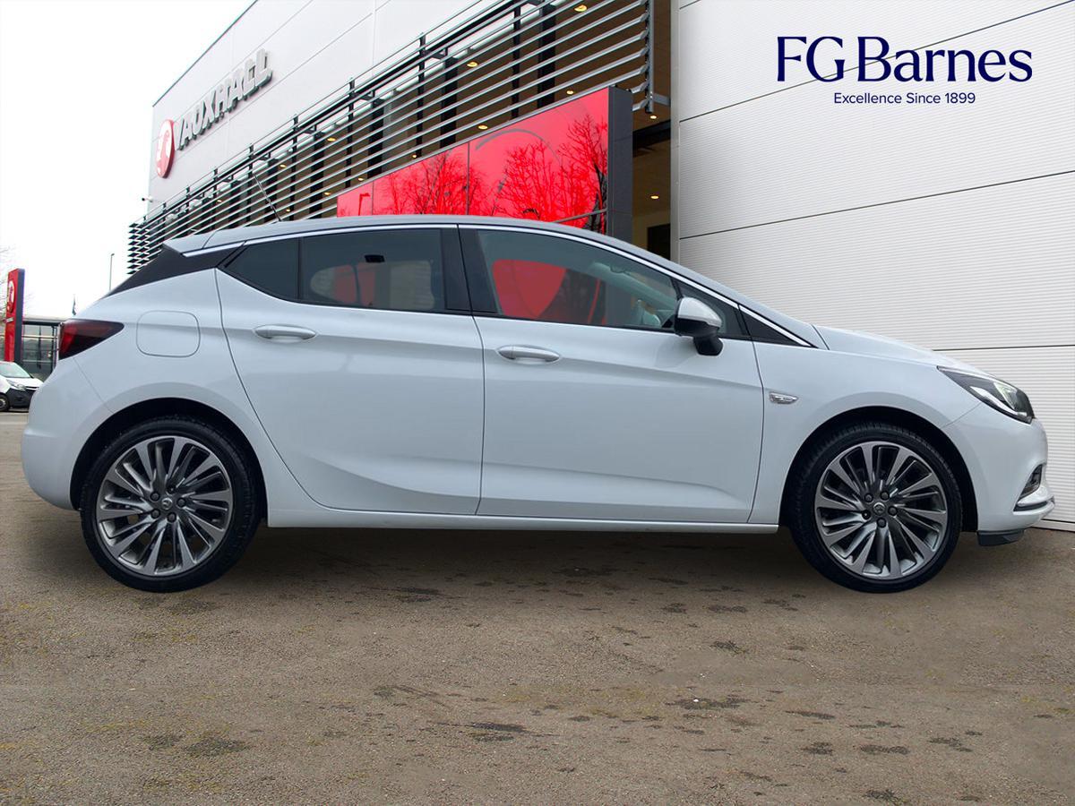 Used Vauxhall Astra 2019 for sale - 76742847: Photo 2