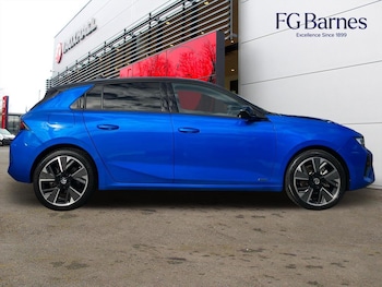 Used Vauxhall Astra 2024 for sale - 75915911: Photo