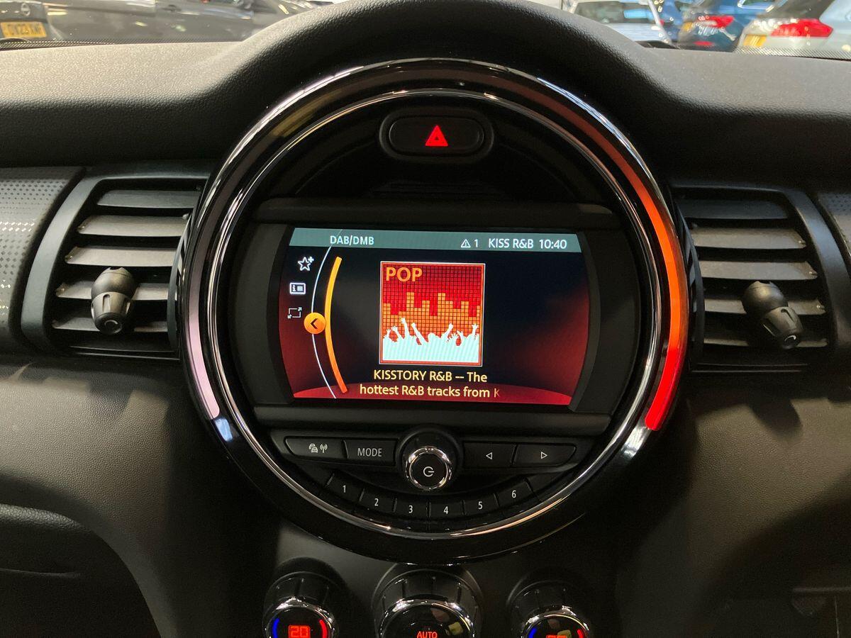 Used MINI Hatch 2019 for sale - 77109637: Photo 22