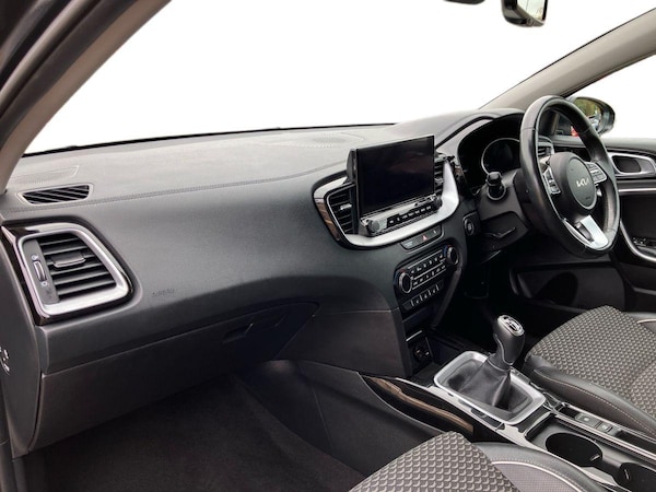 Used Kia XCeed 2022 for sale - 76121556: Photo 17
