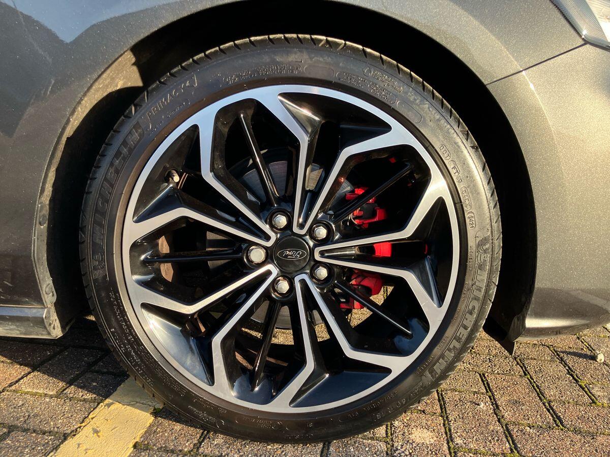 Used Ford Focus 2021 for sale - 76360048: Photo 11