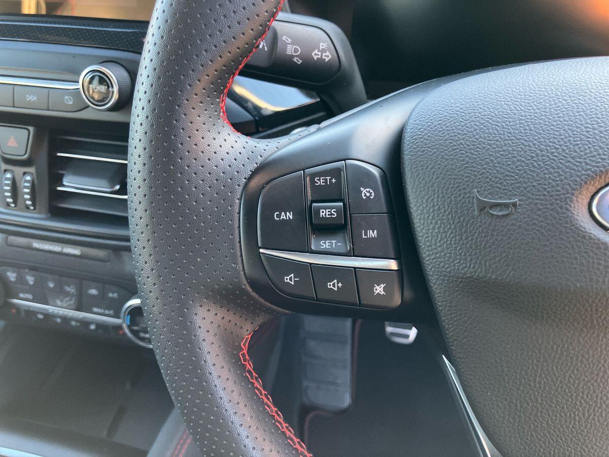 Used Ford Focus 2021 for sale - 76360048: Photo 27