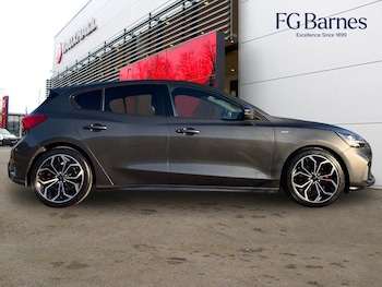 Used Ford Focus 2021 for sale - 76360048: Photo