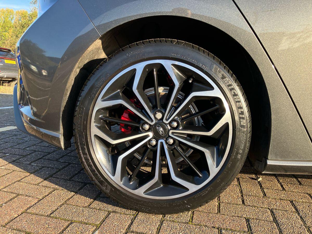 Used Ford Focus 2021 for sale - 76360048: Photo 38