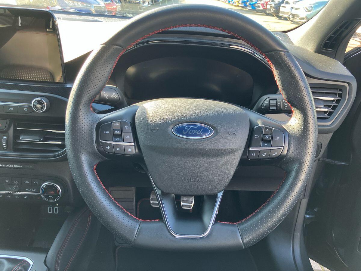 Used Ford Focus 2021 for sale - 76360048: Photo 56