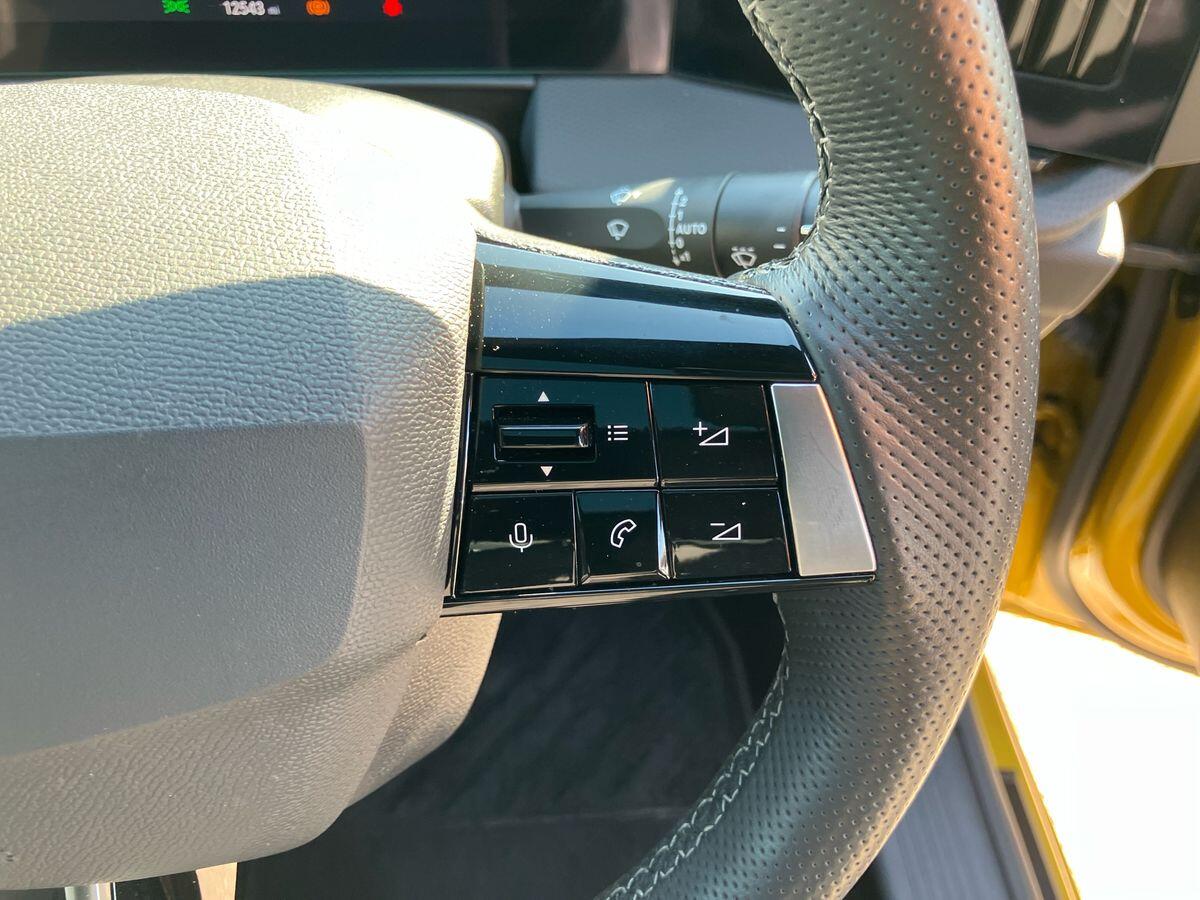 Used Vauxhall Astra 2024 for sale - 76122034: Photo 47