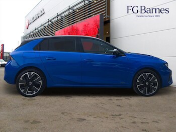 Used Vauxhall Astra 2023 for sale - 75940103: Photo