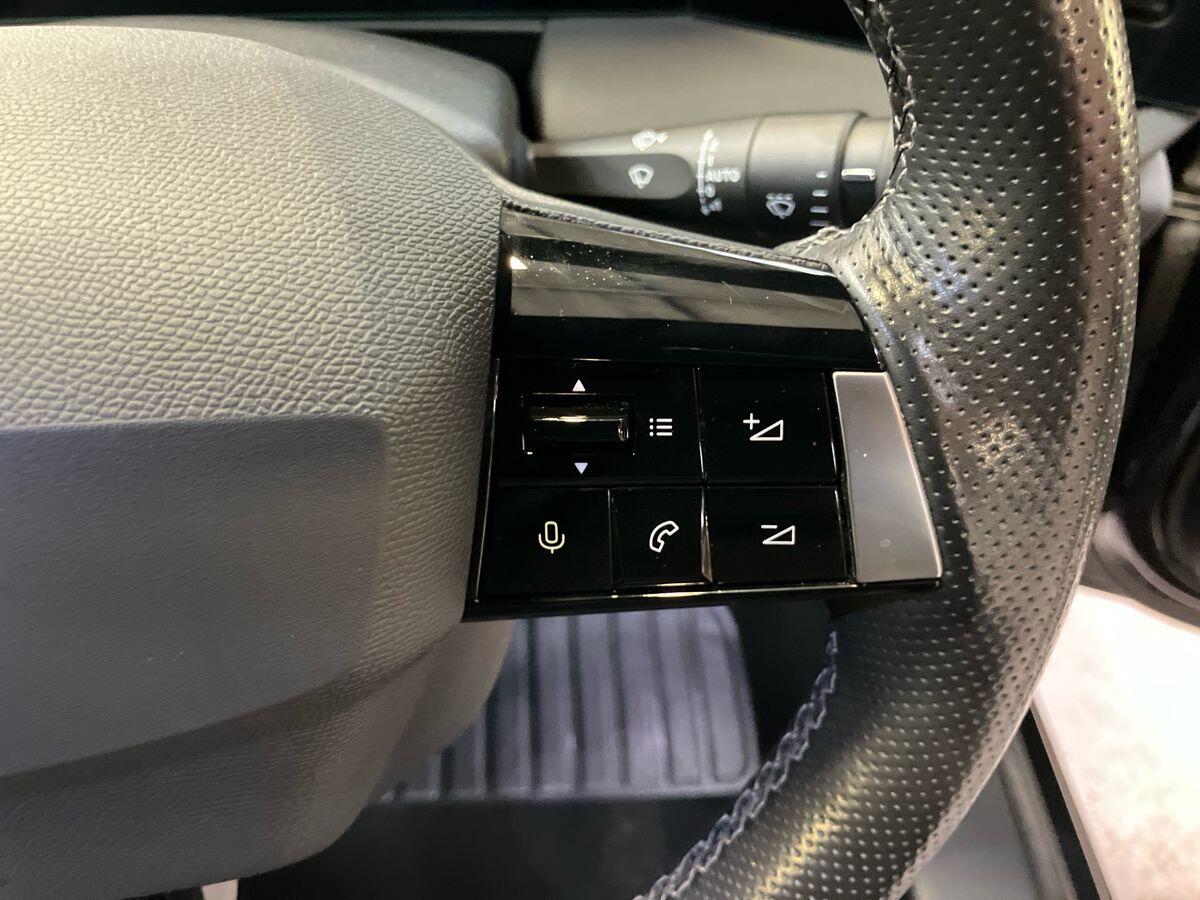 Used Vauxhall Astra 2023 for sale - 77091002: Photo 48