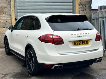 Used Porsche Cayenne 2010 for sale - 78902508: Photo