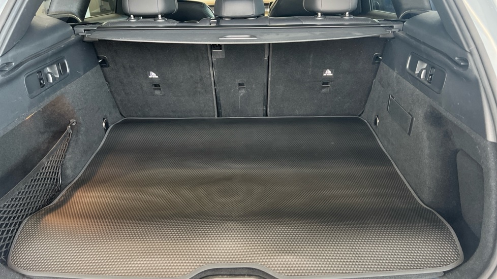 Used Mercedes-Benz GLC 2024 for sale - 76874369: Photo 17