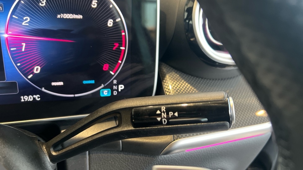 Used Mercedes-Benz GLC 2024 for sale - 76874369: Photo 31