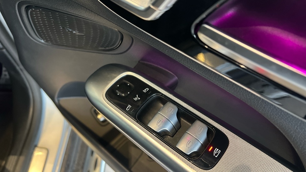 Used Mercedes-Benz GLC 2024 for sale - 76874369: Photo 37