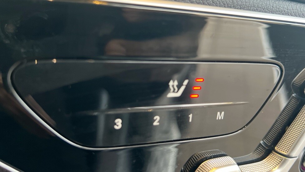 Used Mercedes-Benz GLC 2024 for sale - 76874369: Photo 42