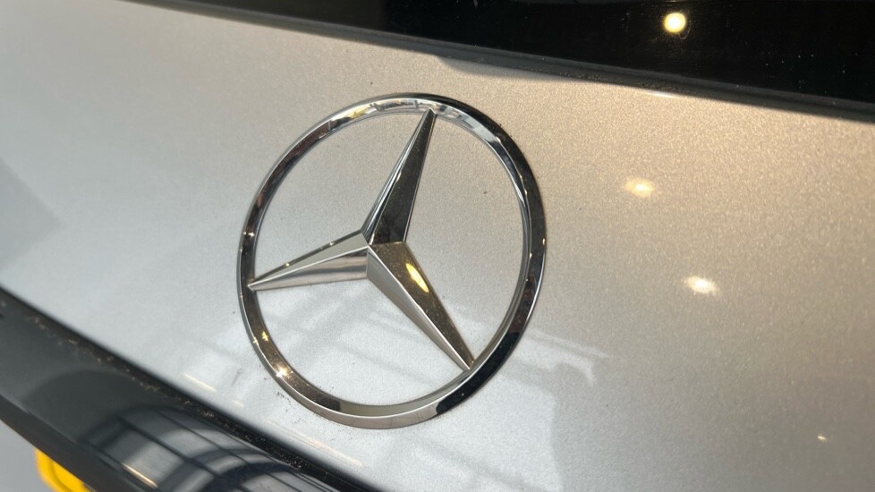 Used Mercedes-Benz GLC 2024 for sale - 76874369: Photo 48