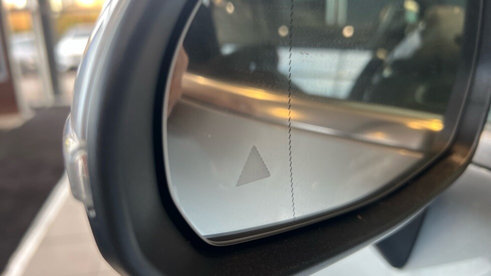 Used Mercedes-Benz GLC 2024 for sale - 76874369: Photo 59