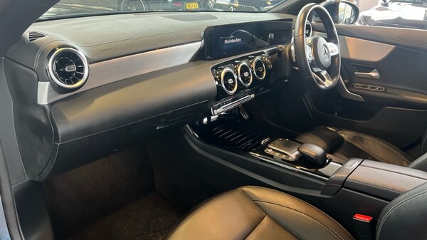 Used Mercedes-Benz CLA 2022 for sale - 76272987: Photo 11