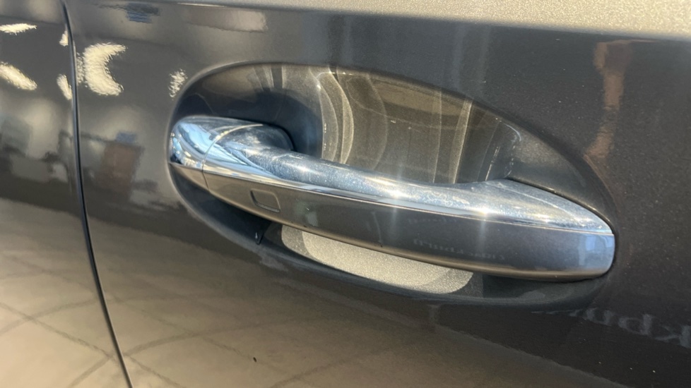 Used Mercedes-Benz A-Class 2021 for sale - 77087609: Photo 47