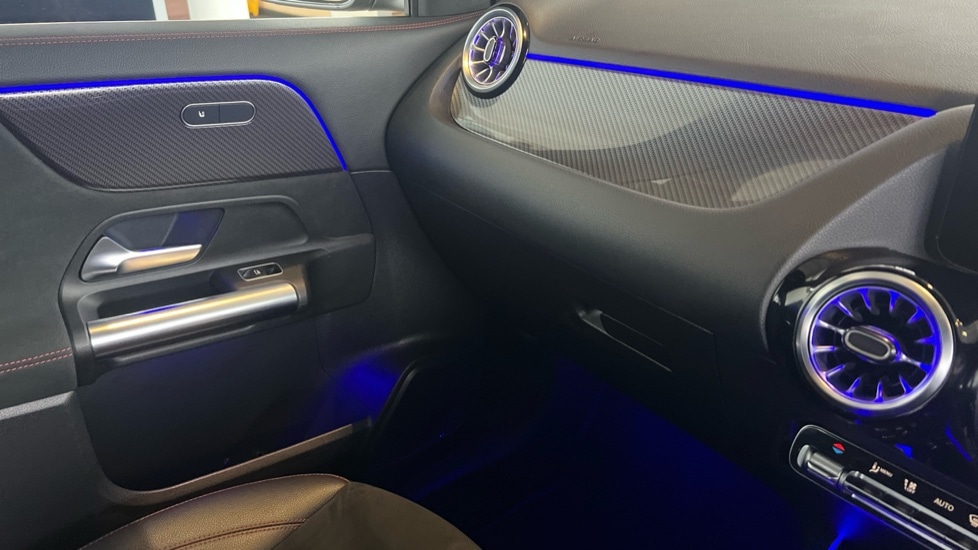 Used Mercedes-Benz GLA 2022 for sale - 77013108: Photo 41