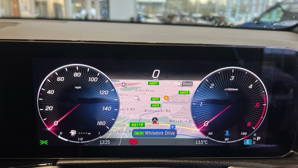 Used Mercedes-Benz GLB 2024 for sale - 76874483: Photo 16