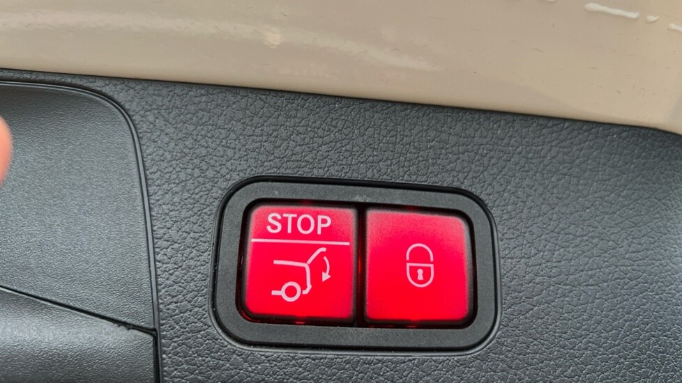 Used Mercedes-Benz GLB 2024 for sale - 76874483: Photo 28