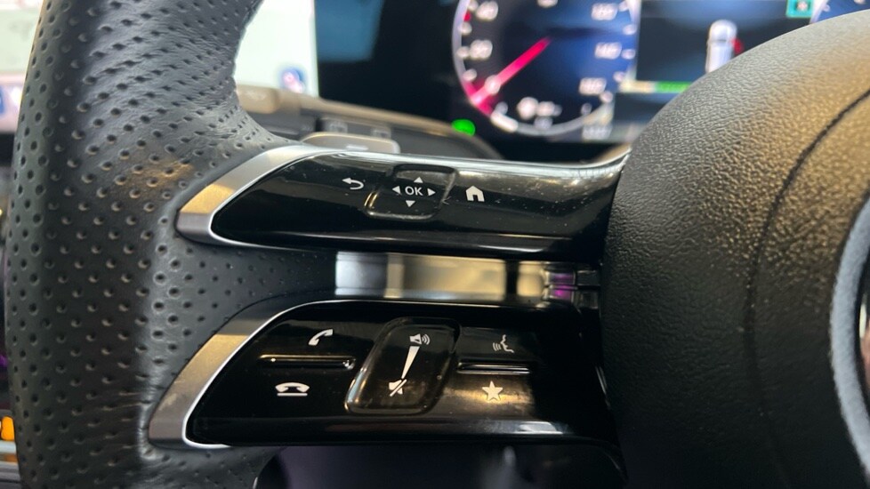 Used Mercedes-Benz GLB 2024 for sale - 76874483: Photo 30