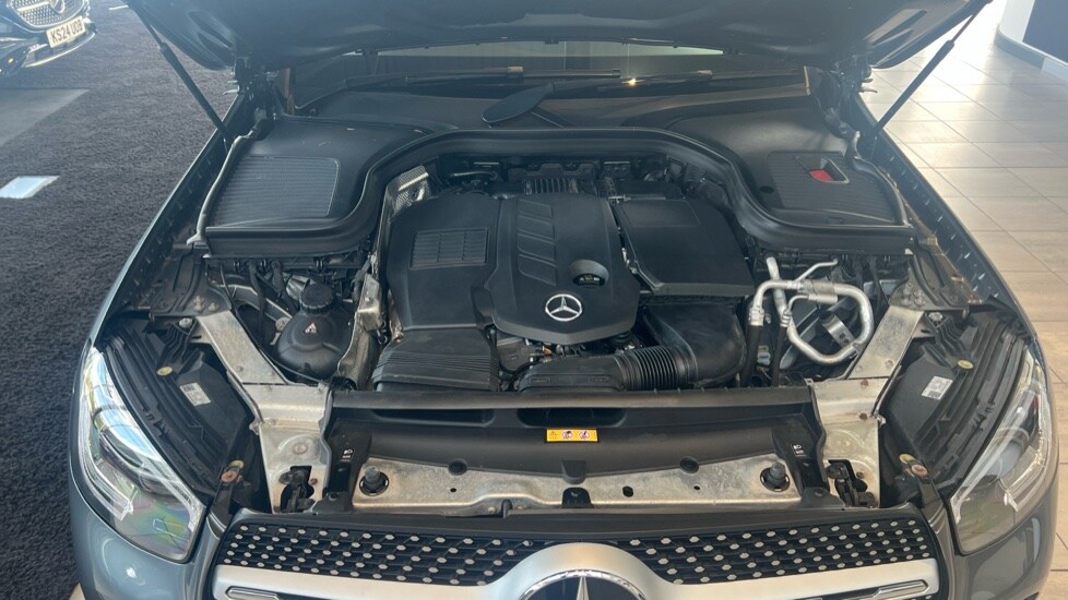 Used Mercedes-Benz GLC 2020 for sale - 75902047: Photo 16