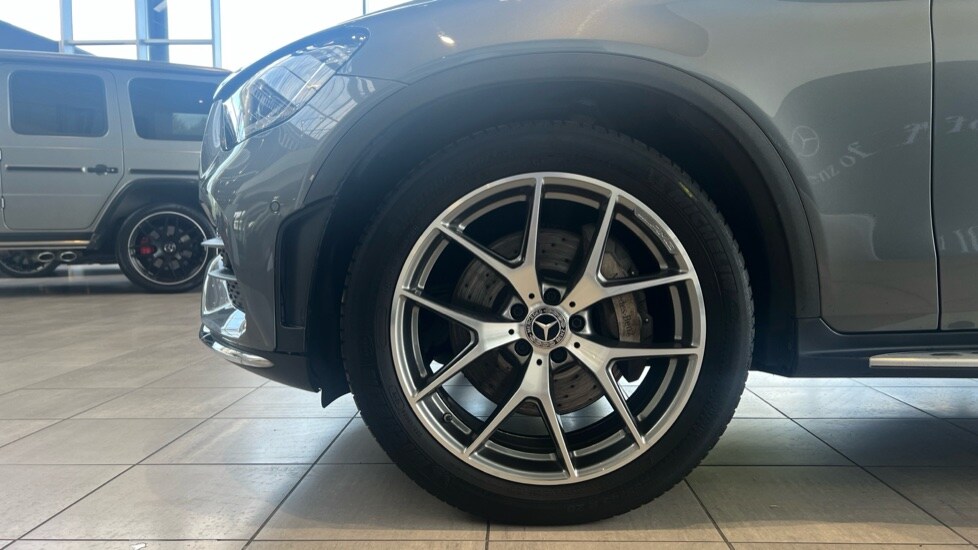 Used Mercedes-Benz GLC 2020 for sale - 75902047: Photo 17