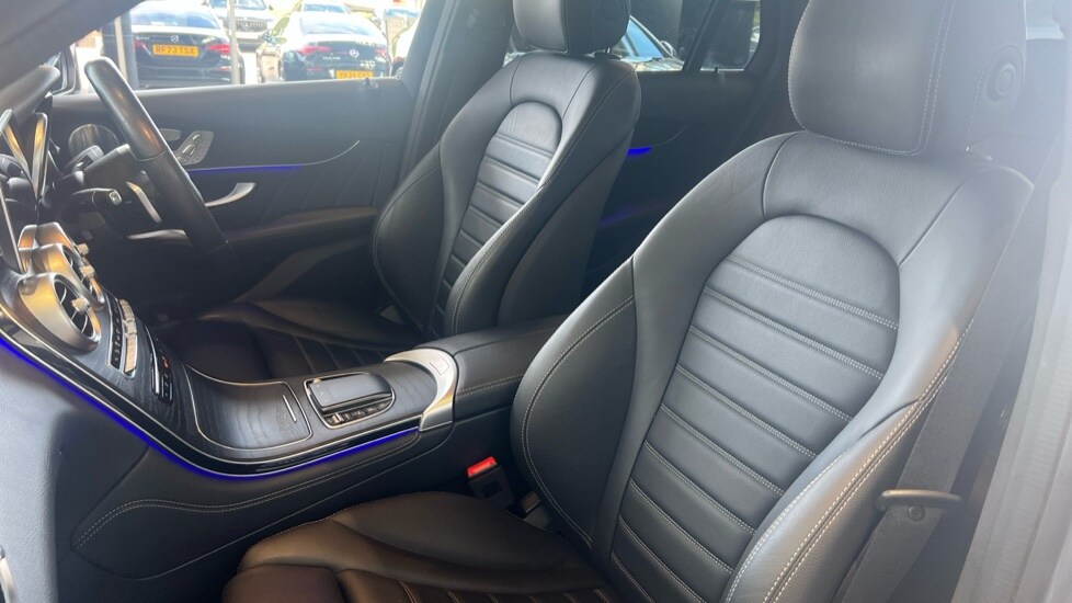 Used Mercedes-Benz GLC 2020 for sale - 75902047: Photo 23