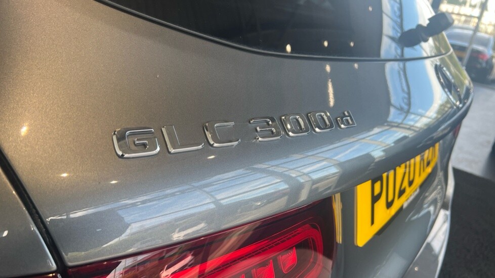 Used Mercedes-Benz GLC 2020 for sale - 75902047: Photo 31