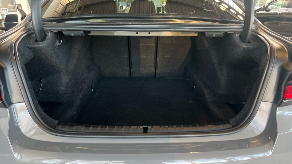 Used BMW 5 Series 2022 for sale - 76615088: Photo 17