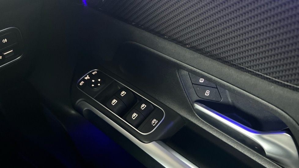 Used Mercedes-Benz GLB 2024 for sale - 76834754: Photo 36