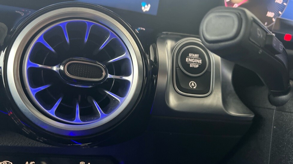 Used Mercedes-Benz GLB 2024 for sale - 76834754: Photo 40