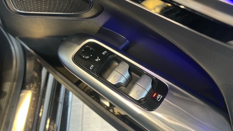 Used Mercedes-Benz C Class 2025 for sale - 77012996: Photo 37