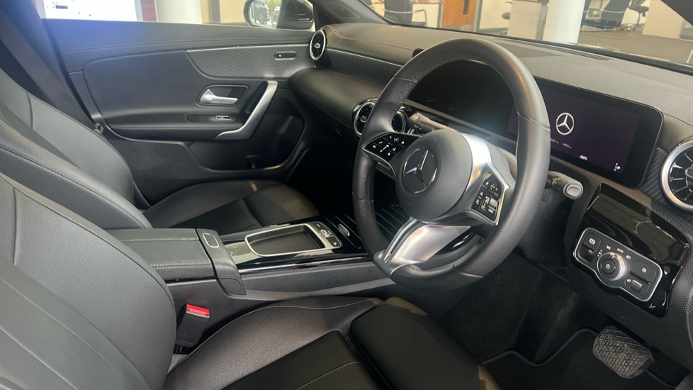 Used Mercedes-Benz CLA 2025 for sale - 76479708: Photo 3