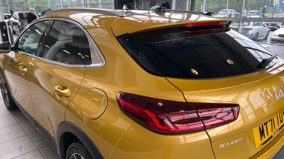 Used Kia XCeed 2021 for sale - 76661068: Photo 32