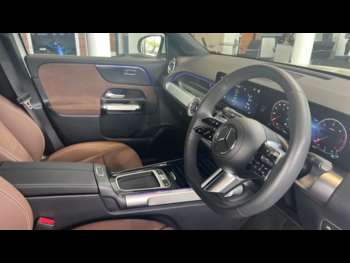 Used Mercedes-Benz GLB 2024 for sale - 74997008: Photo