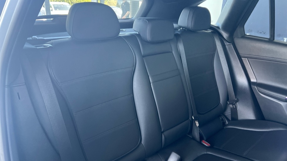Used Mercedes-Benz GLC 2025 for sale - 76074372: Photo 15