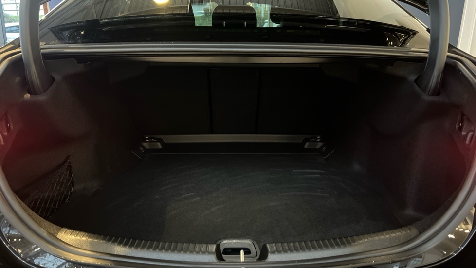 Used Mercedes-Benz C Class 2024 for sale - 76948304: Photo 17