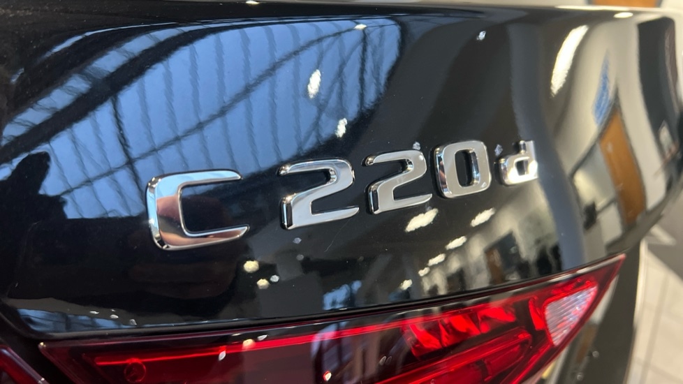 Used Mercedes-Benz C Class 2024 for sale - 76948304: Photo 22